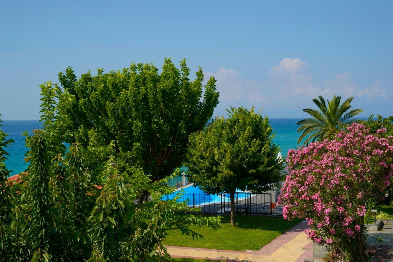 Secret Paradise Villas Loutra Elevtheron Luaran gambar